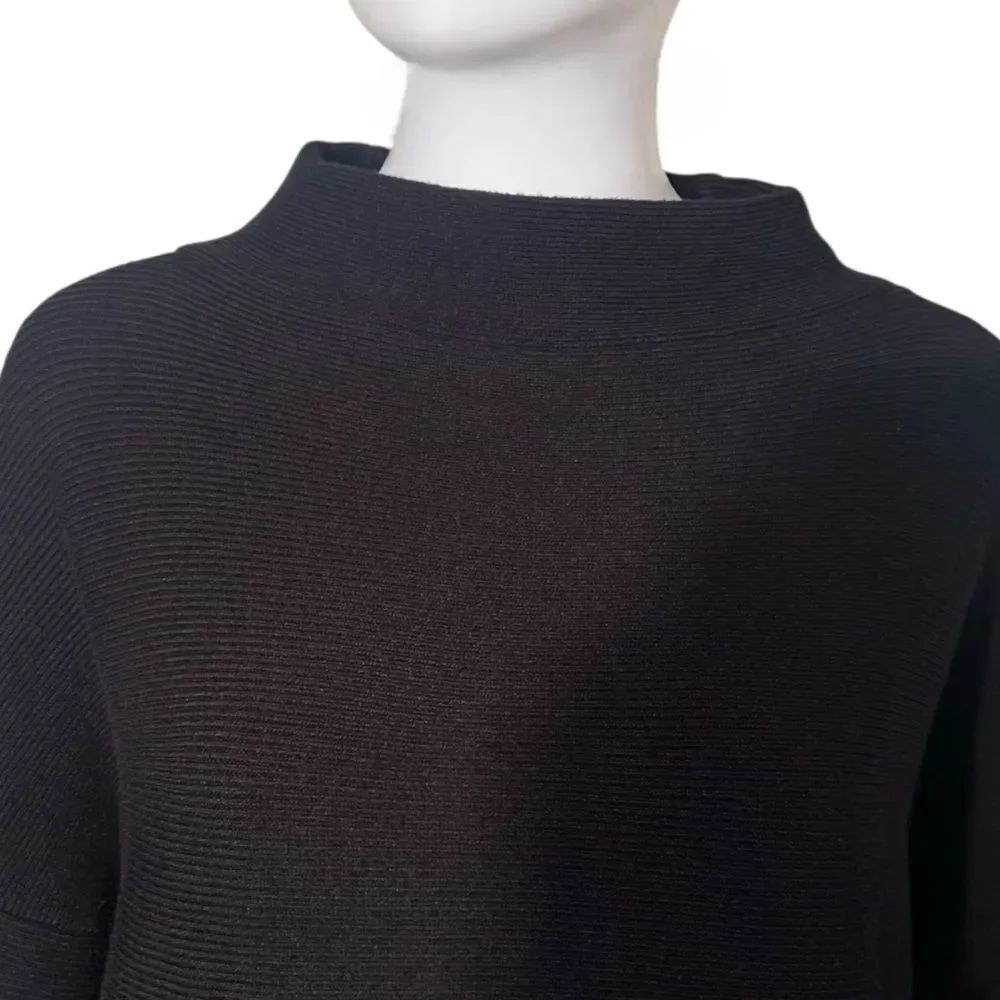 Oversized Mock Neck Sweater - Picture 6 of 11